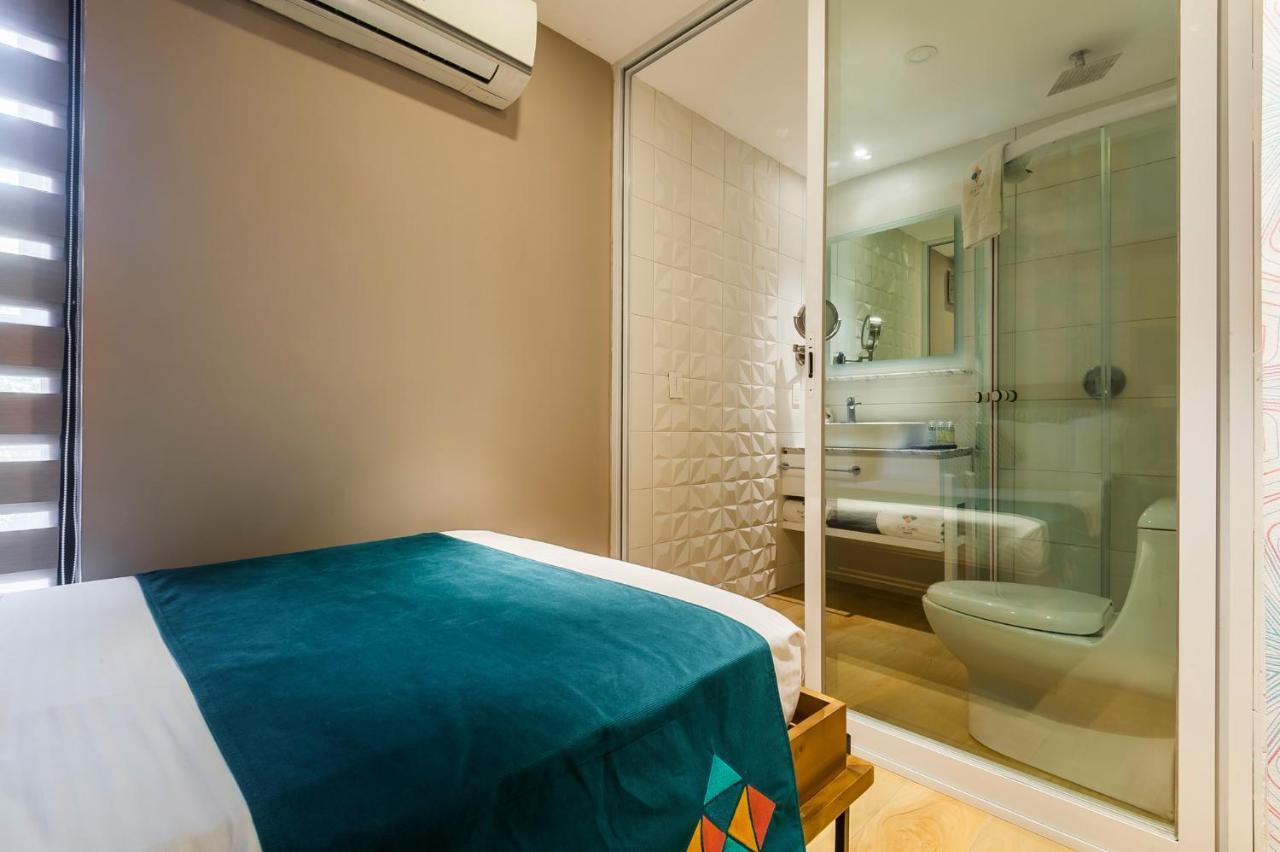 Fch Providencia - Exclusive For Adults Hotel 4*